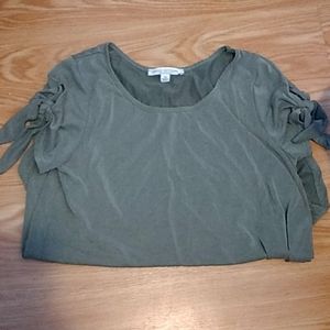 Green cute short sleeve with ties